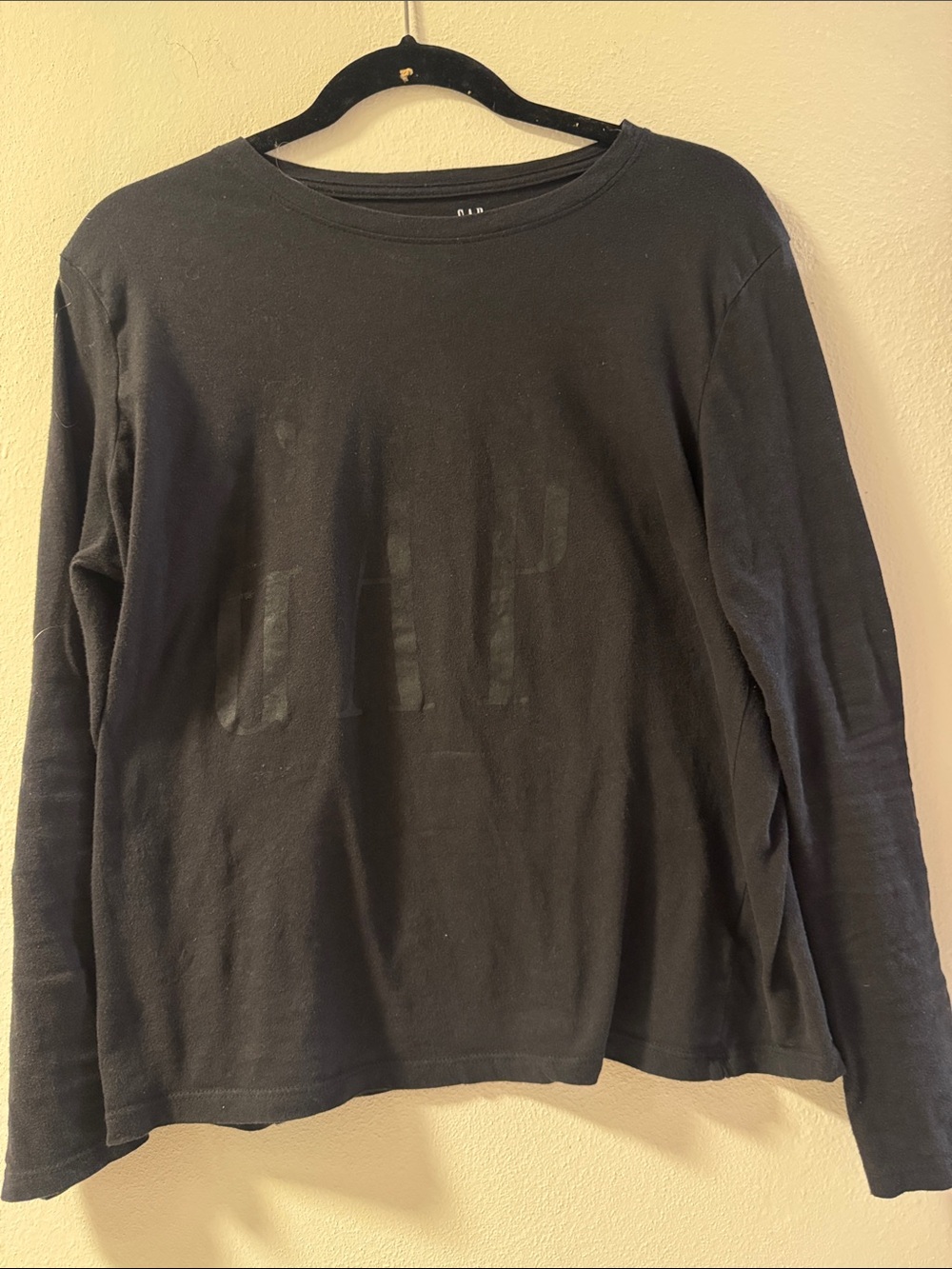 GAP Black Long Sleeve Logo Crewneck Top